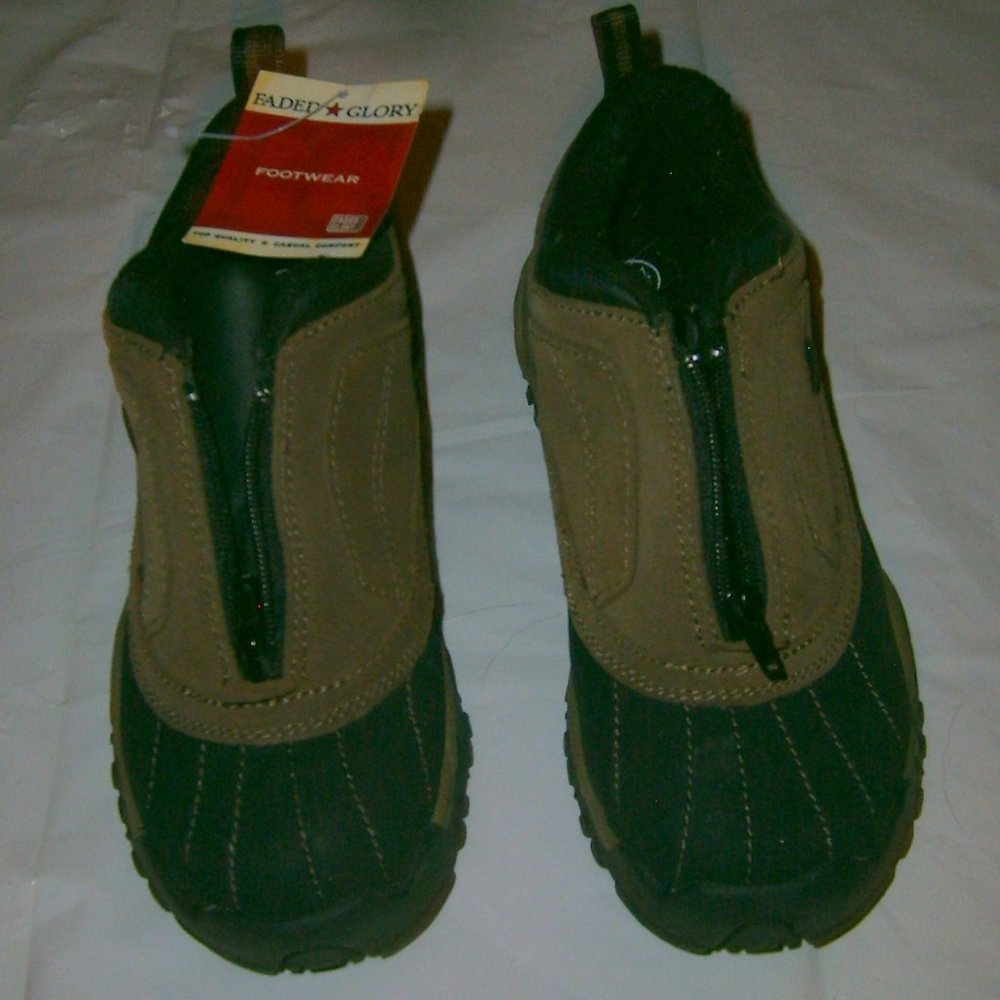 Faded Glory Womens Waterproof Footwear/Boots Size 5-1/2